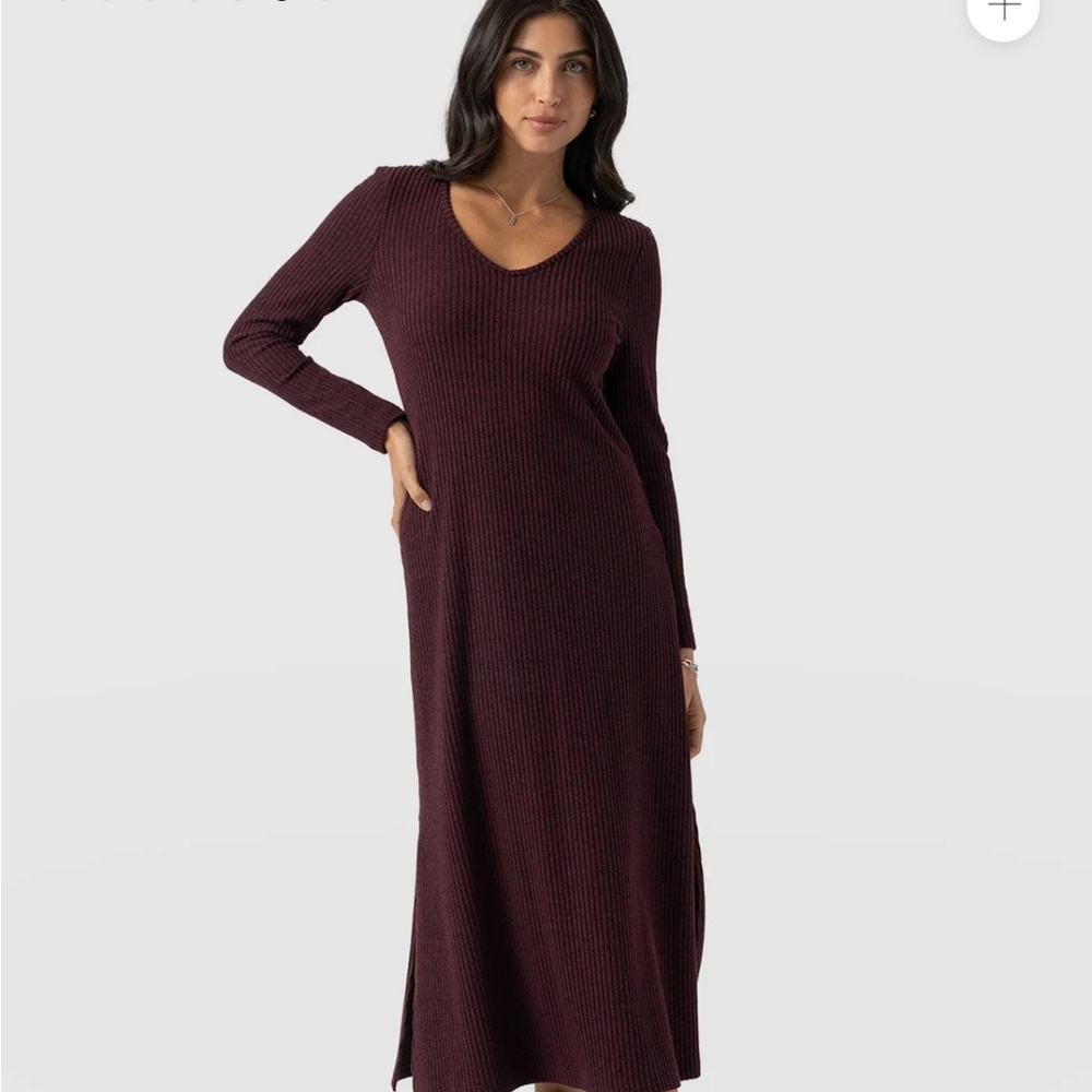 Elegant Saint + Sofia Sienna Long Sleeve Knit Dress in Rich Burgundy